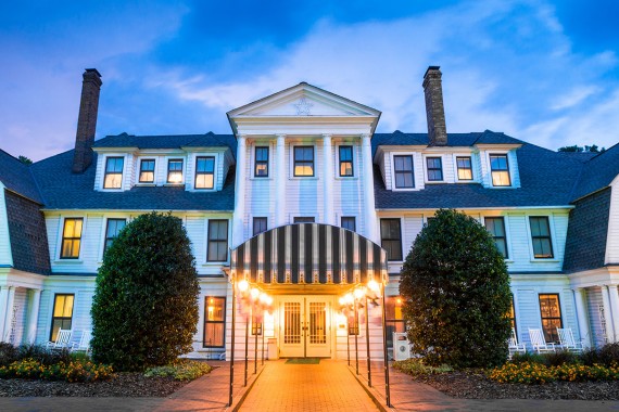 Accommodations_Holly_Mast_Medium
